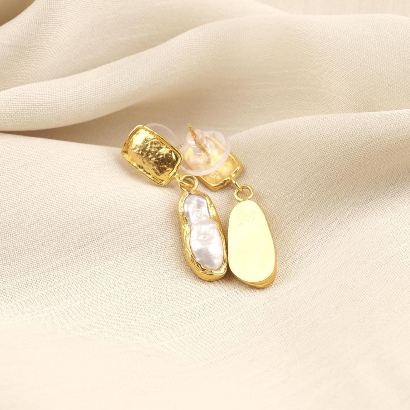 Handmade Genuine Pearl Stud Earrings with Artistic and Textured Design, Vintage Style, Antique Looking Gift, Elegant Minimalist Jewelry