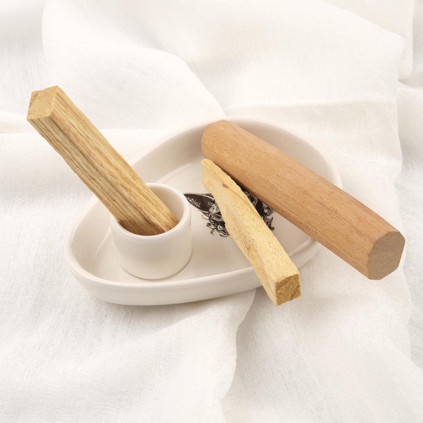 Meditating Third Eye Cat Design Black And White Palo Santo Holder | Ceramic Cleansing Tray | 9x14x4cm Authentic Unique Sandal Ash Catcher