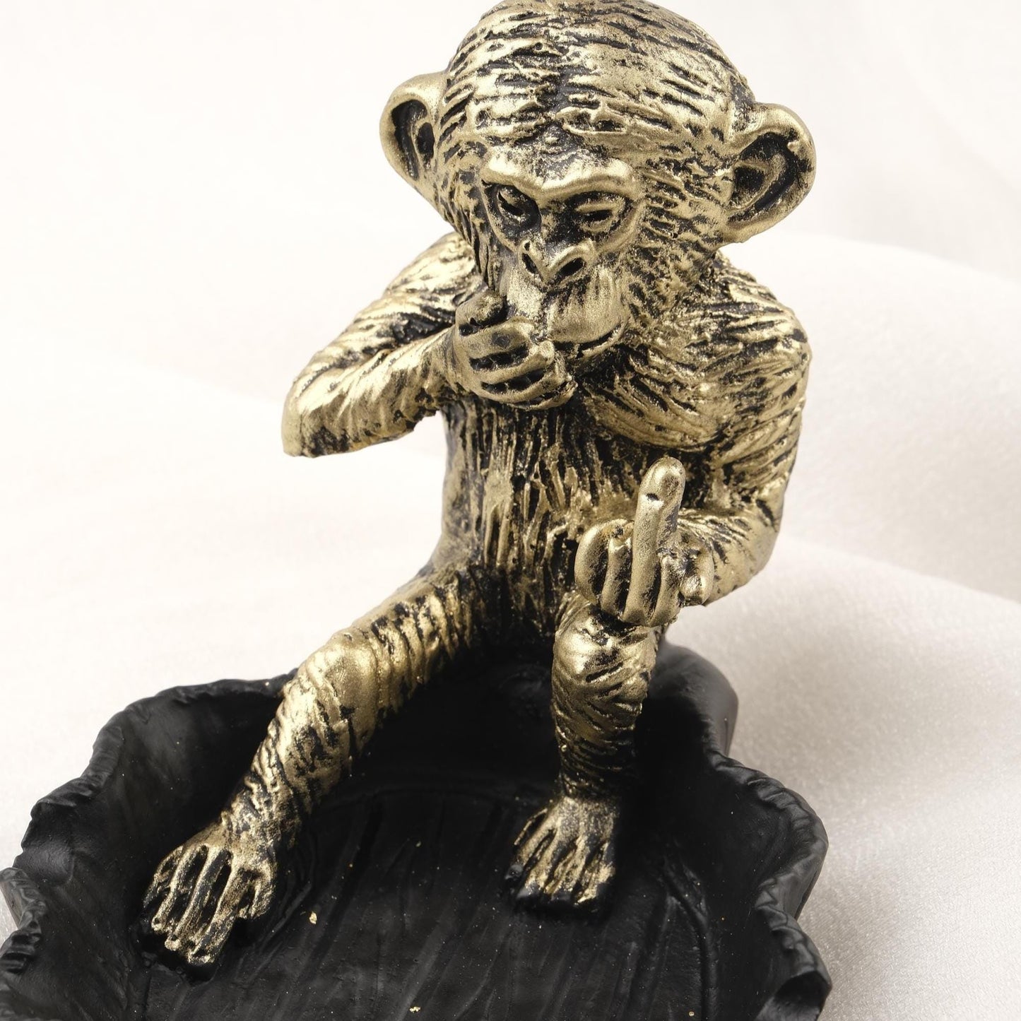 Gold and Black Middle Finger Monkey Ashtray Funky Funny Portable Ashtray Lid, Smoking Accessories Gift – 9x11cm Handmade HEAVY ITEM 1LBS