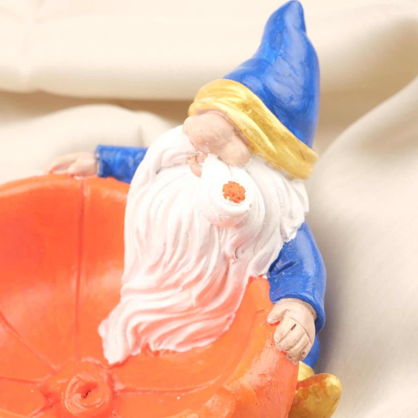 Santa Gnome Ashtray in Orange Pumpkin Bowl, Whimsical Elf Smoking Tray, Handcrafted Fantasy Decor Unique Gift for Smokers, 11x14x11cm Blue
