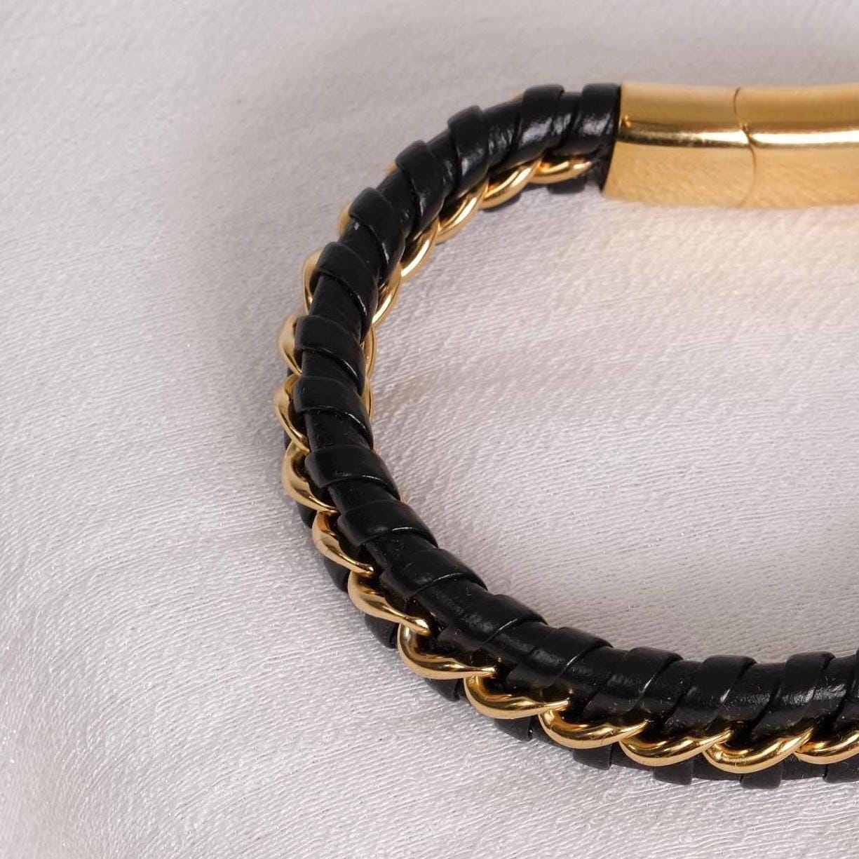 Black and Gold Men’s Bracelet, Genuine Leather, Gold Steel Plated, 22cm, Bold and Durable, Statement Jewelry for Him