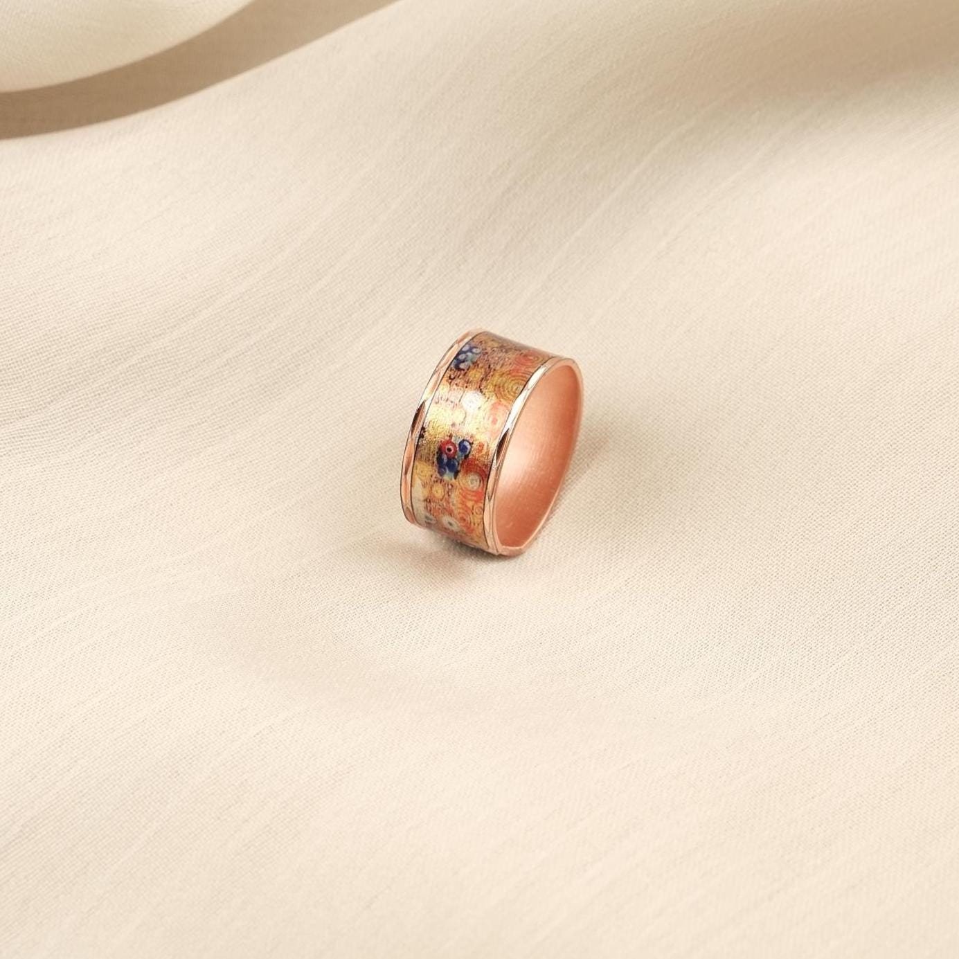 Gustav Klimt "The Kiss" Ring in Pure Copper, Artistic Adjustable Band | Handmade Antique Looking Vintage Style Jewelry Gift for Art Lovers