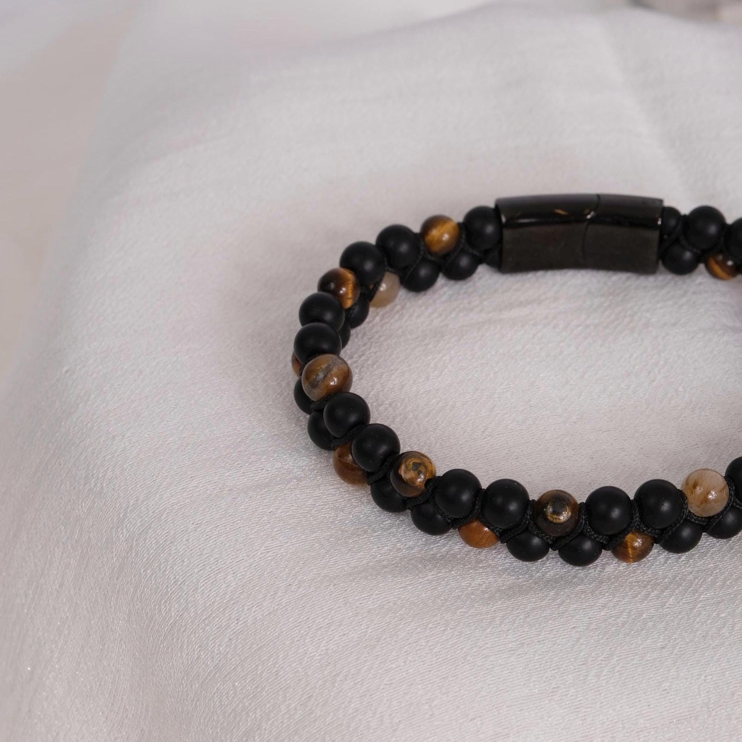 Tiger’s Eye & Matte Black Beaded Men’s Bracelet , 22cm , Grounding , Bold Design, Smooth Finish, Stylish Gift for Him