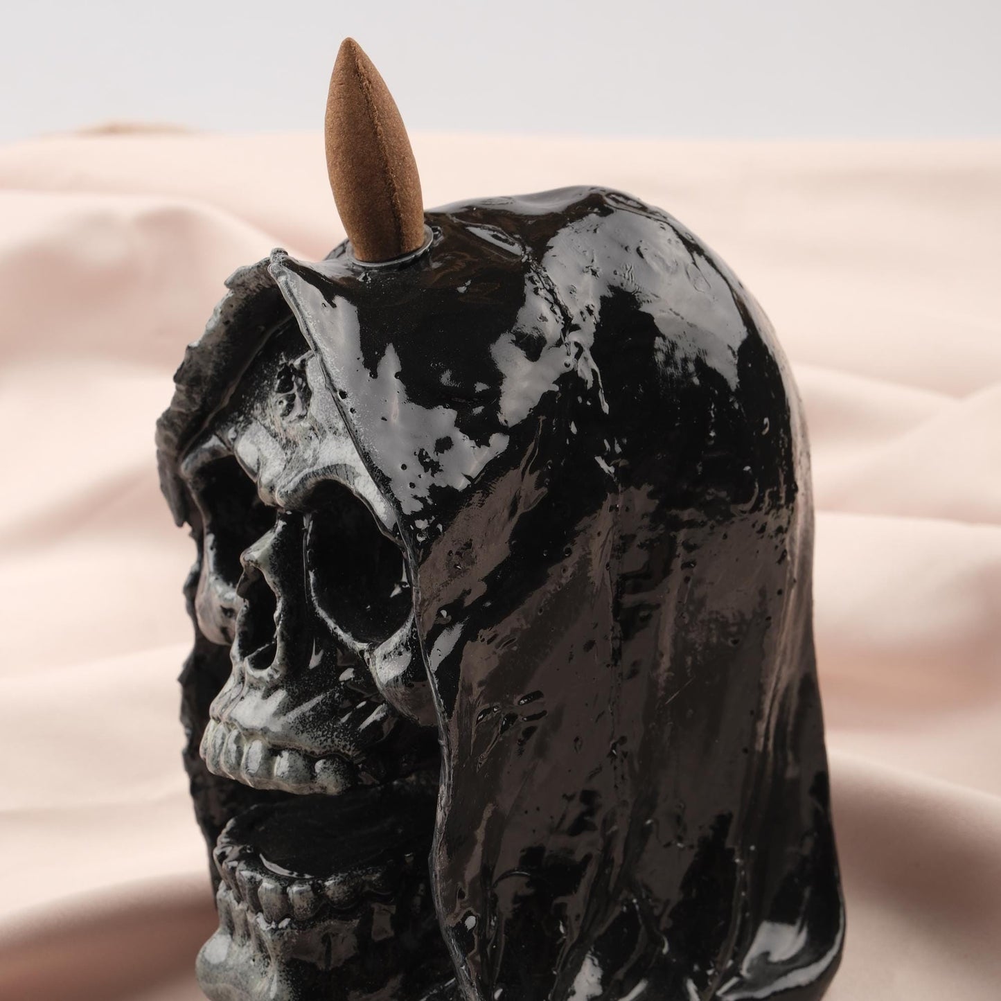 Unique Black Backflow Incense Holder | Gothic Decoration for Meditation Lovers, Smoke Fountain for Backflow Incense, Unique Ash Catcher