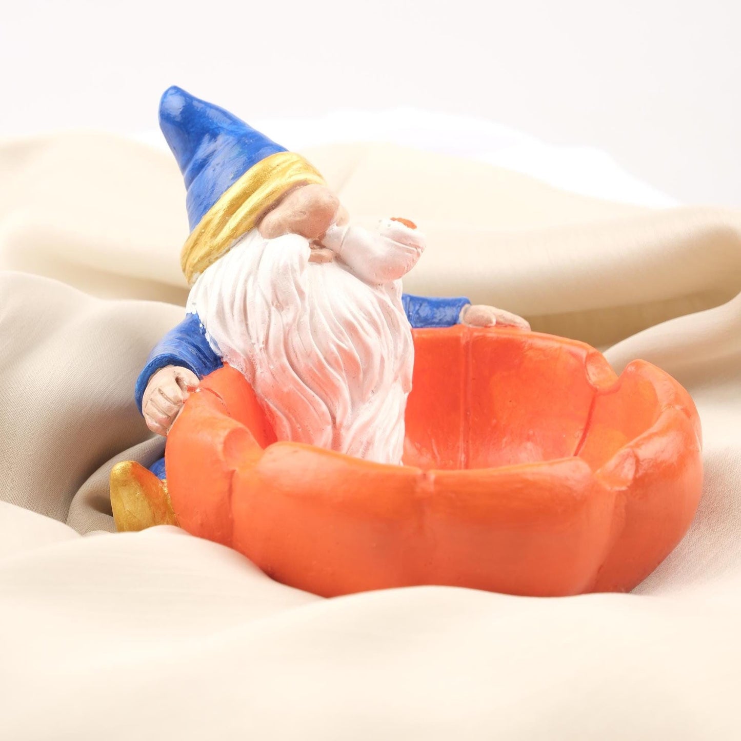 Santa Gnome Ashtray in Orange Pumpkin Bowl, Whimsical Elf Smoking Tray, Handcrafted Fantasy Decor Unique Gift for Smokers, 11x14x11cm Blue
