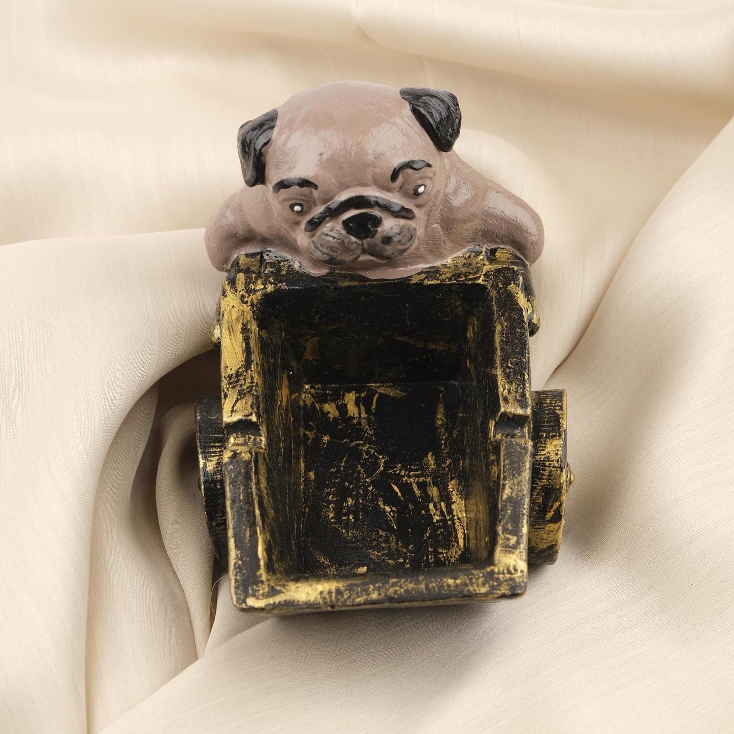 Gray Pug Dog Ashtray in Rustic Cart, Unique Animal Lover Smoking Tray, Handmade Whimsical Gift Decorative Art Piece, 16x9x12cm