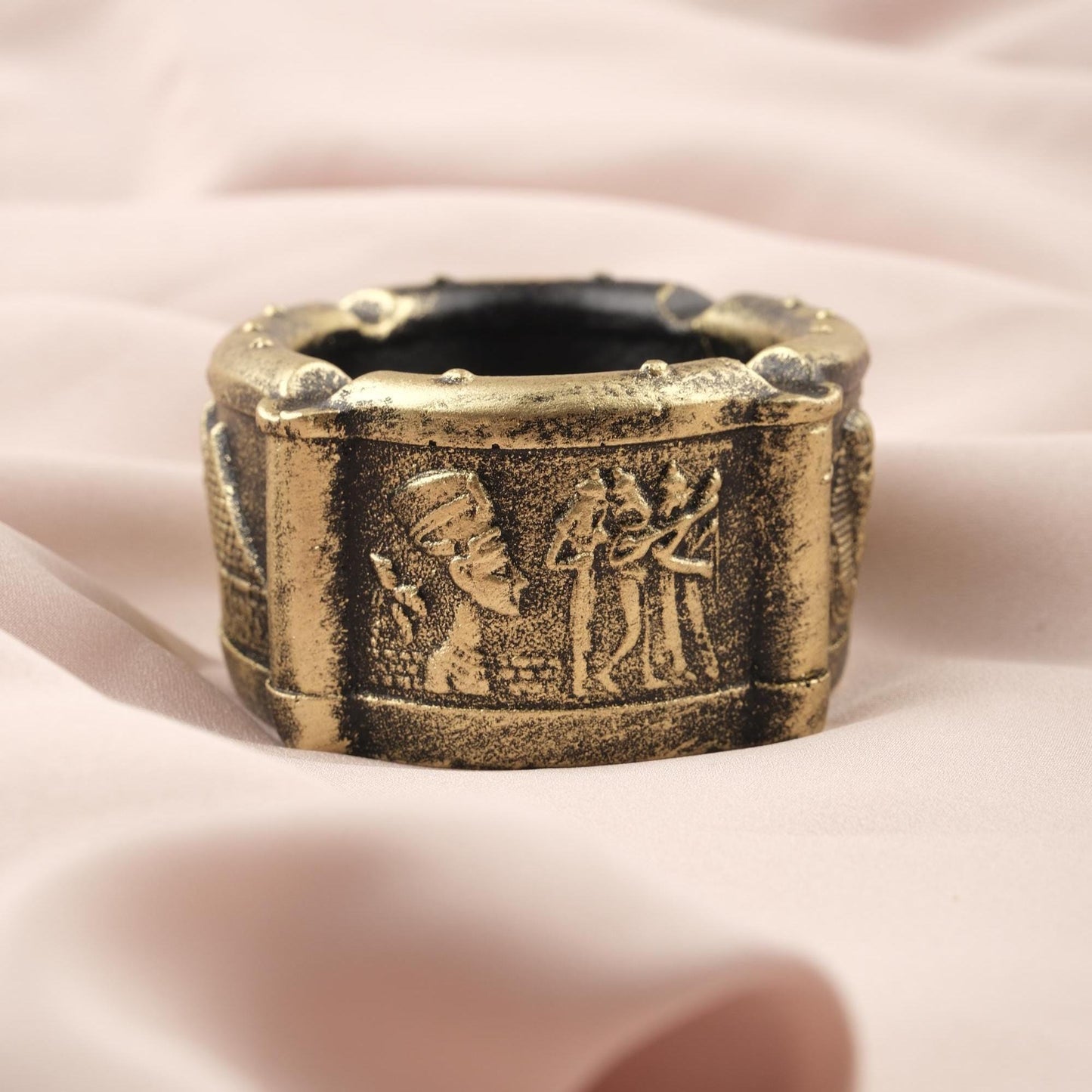 Gold Ashtray in Egyptian Style, Mini Cigarette Lid for Smokers, Unique Smoking Accessories | Gift for Husband, Pharoah Ash Tray