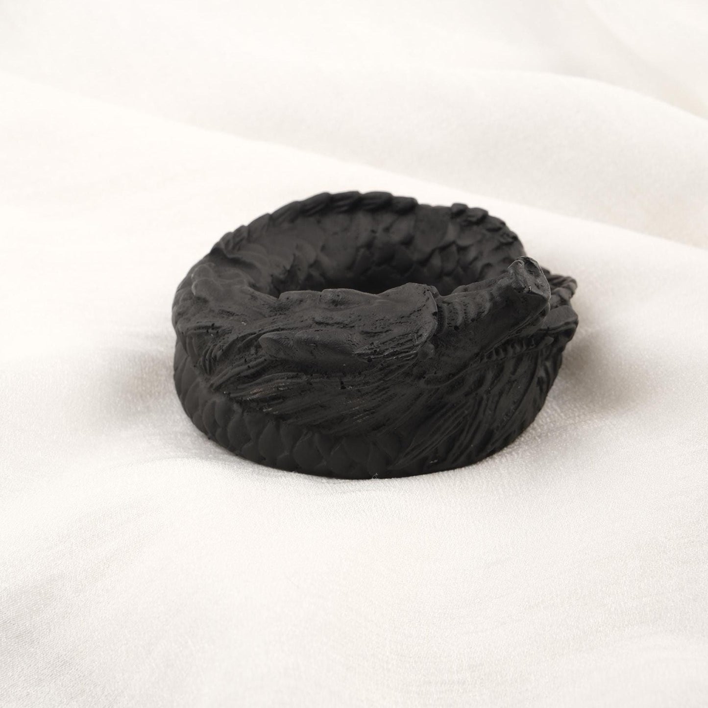 Black Dragon Ashtray, Cool Mythic Smoke Decor Funky Portable Outdoor Ashtray Gift for Smokers – 9x10cm Handmade HEAVY ITEM 1LBS