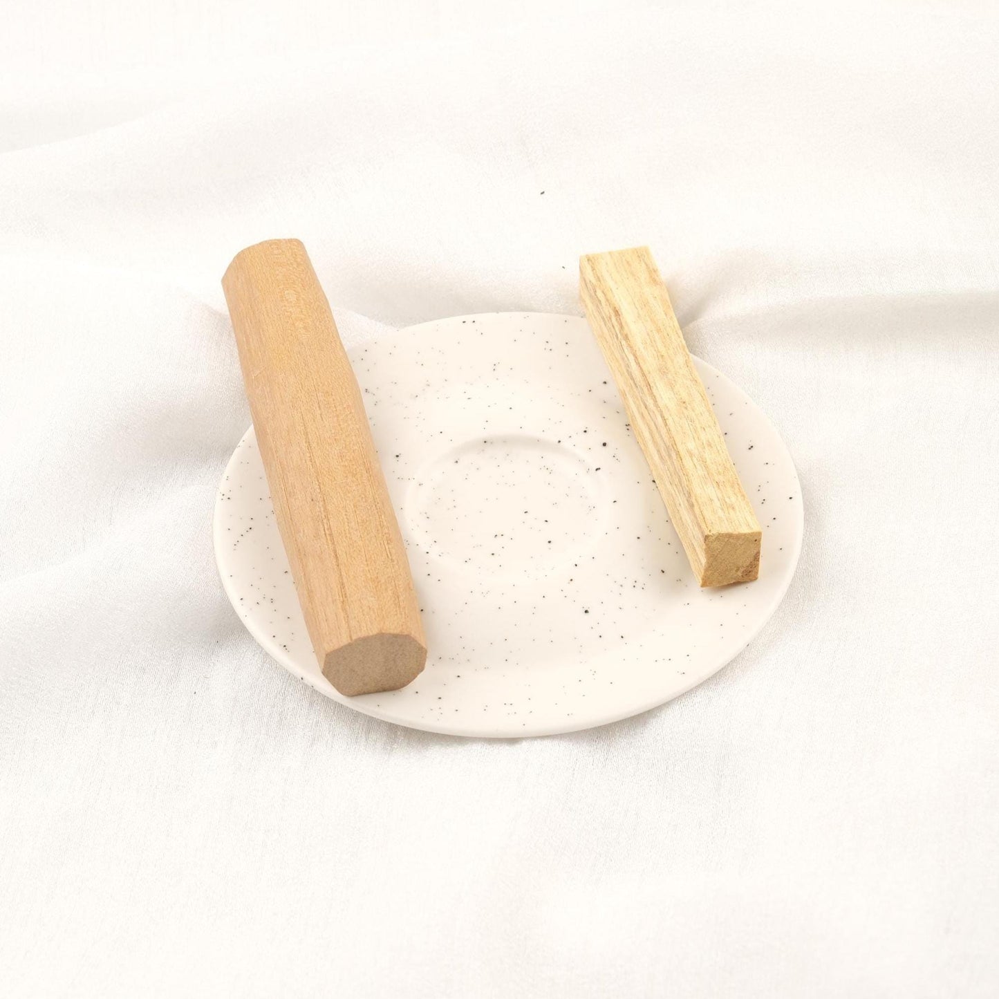 Oval White Small Incense Stick And Palo Santo Holder | Ceramic Aromatherapy Ash Catcher | 9x9x3cm Authentic Meditation Needs for Yoga Lovers