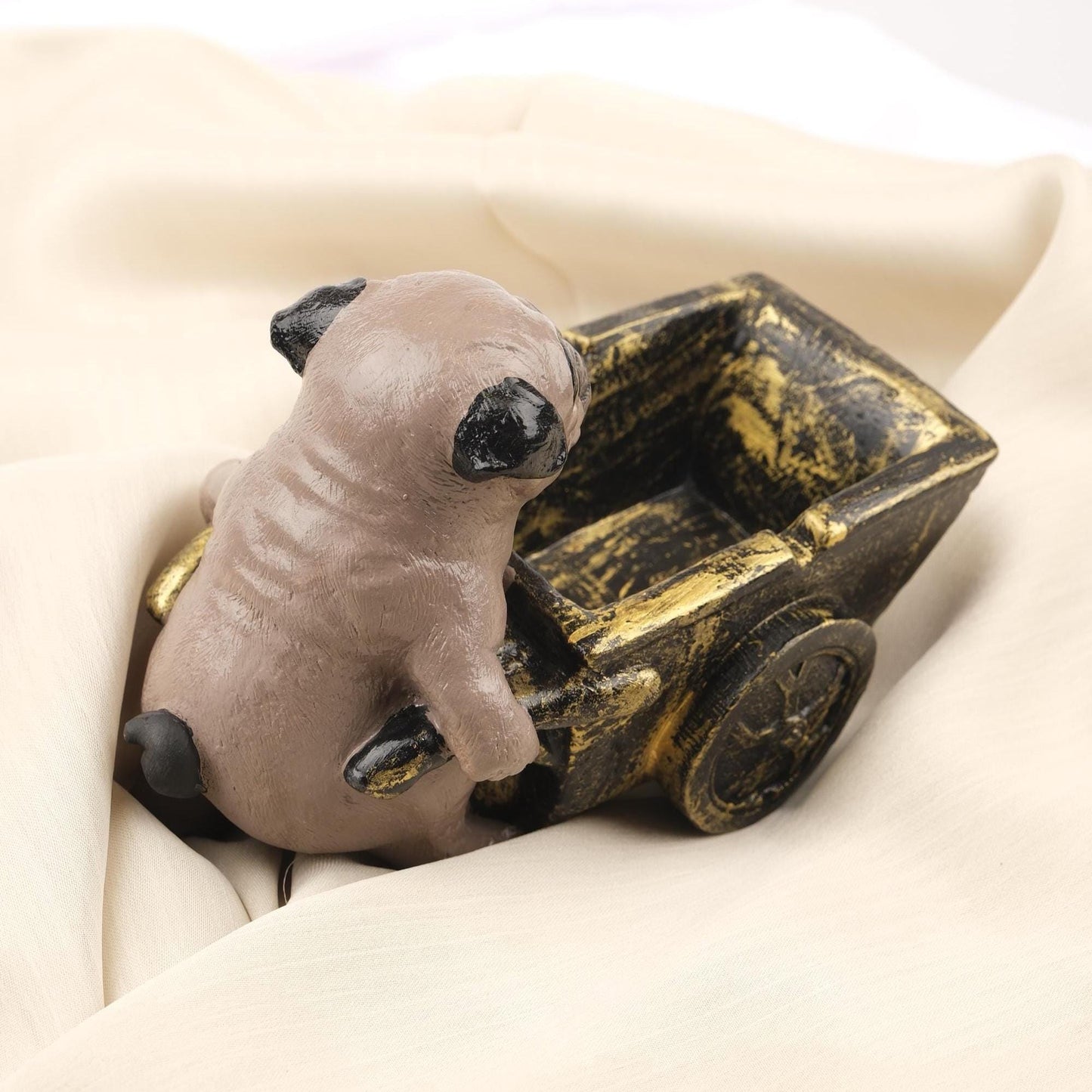 Gray Pug Dog Ashtray in Rustic Cart, Unique Animal Lover Smoking Tray, Handmade Whimsical Gift Decorative Art Piece, 16x9x12cm