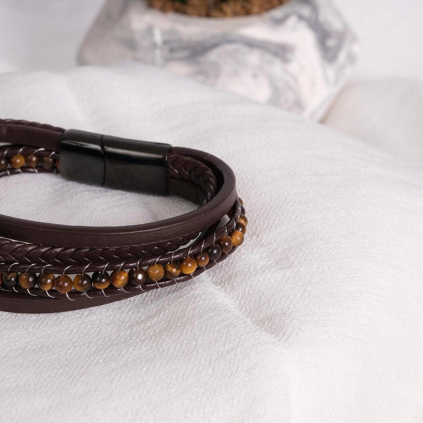 Black Leather & Tiger Eye Gemstone Men's Bracelet 22cm – Bold Braided Design with Natural Stone Accent, Durable Genuine Leather Wristwear