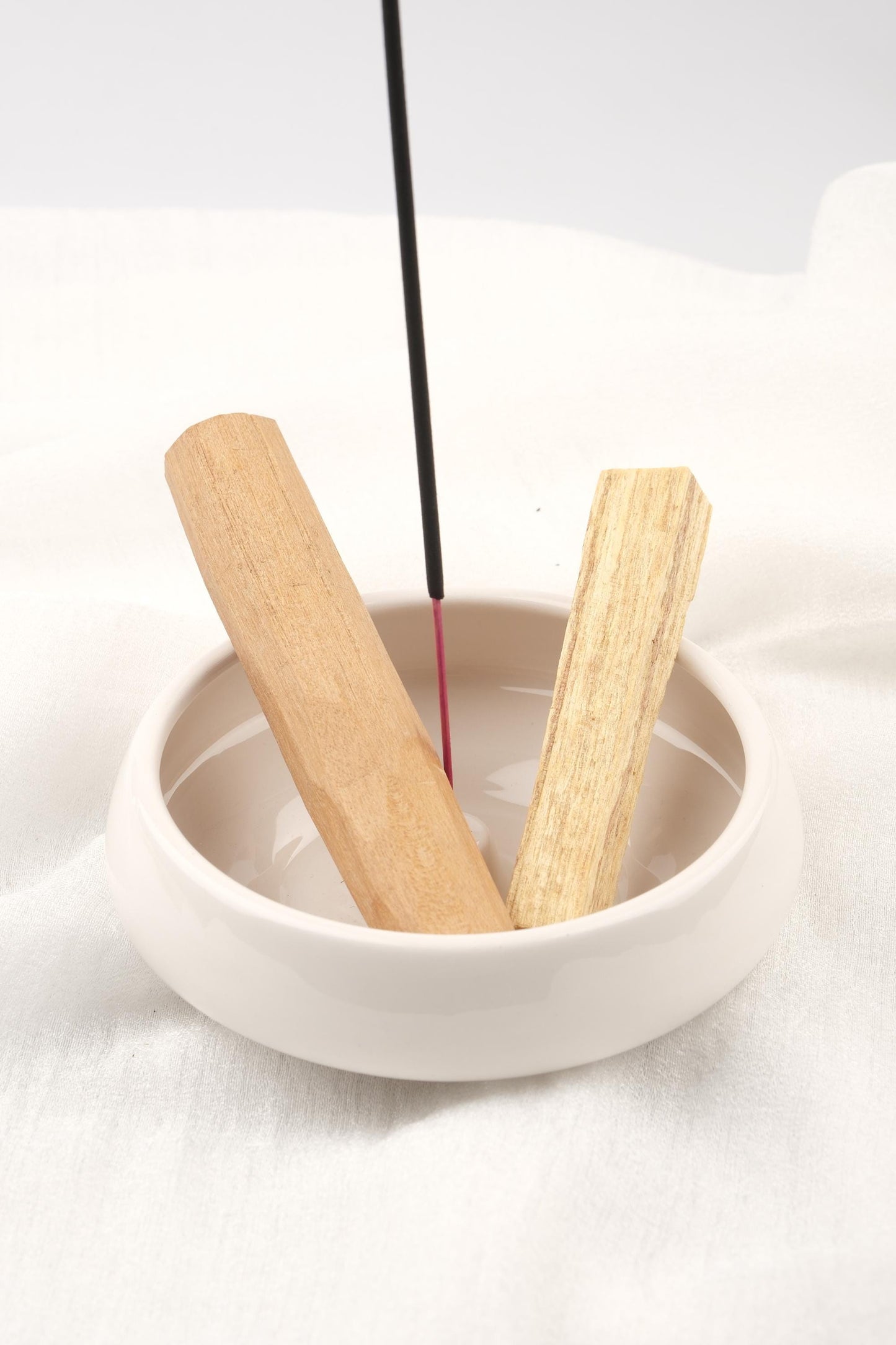 White Classic Ceramic Incense Stick And Palo Santo Holder | Energy Cleansing Tray 12x12x4cm Aromatherapy Ash Catcher, Authentic Smudge Gift