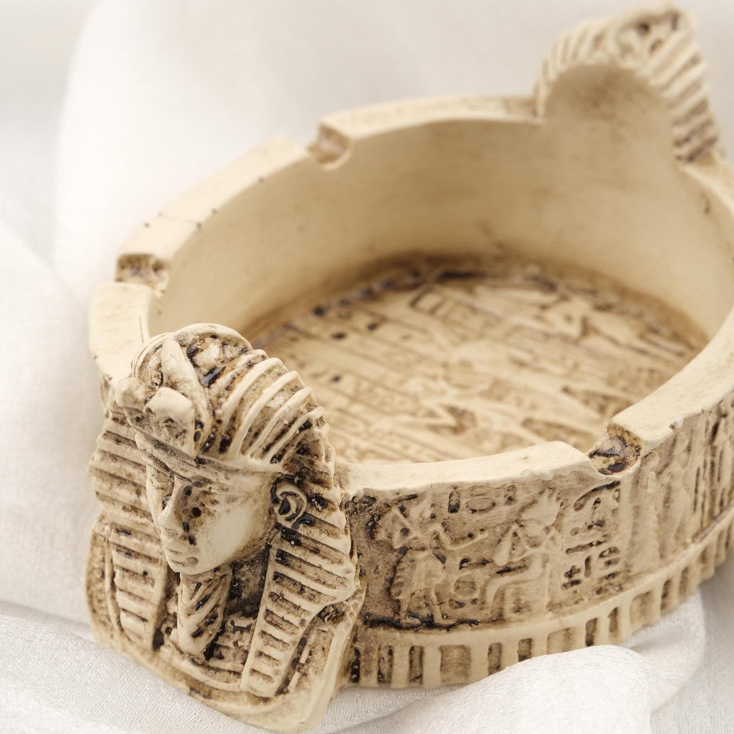 Pharaoh Ashtray | White , Vintage Egyptian Style Spiritual and Meditative Style Mythic Smoking Accessories 10x15cm Handmade HEAVY ITEM 1LBS