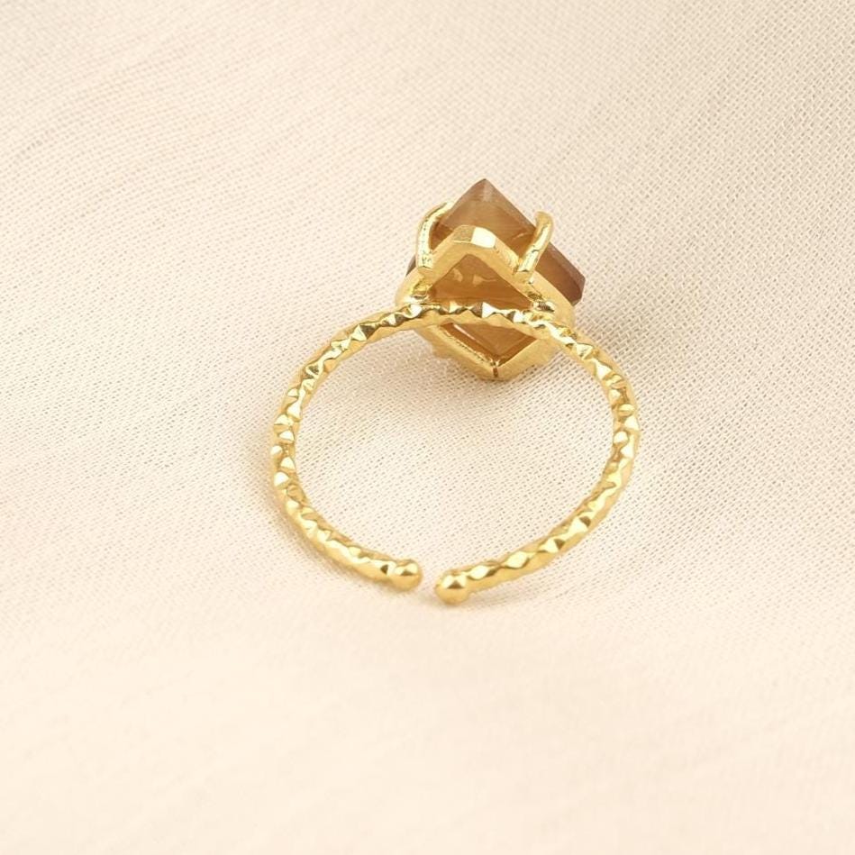 Handmade Diamond Ring, Drop Style Antique Looking And Vintage Style Gold Plated Adjustable , Green Gemstone Elegant Artisan Crafted Ring