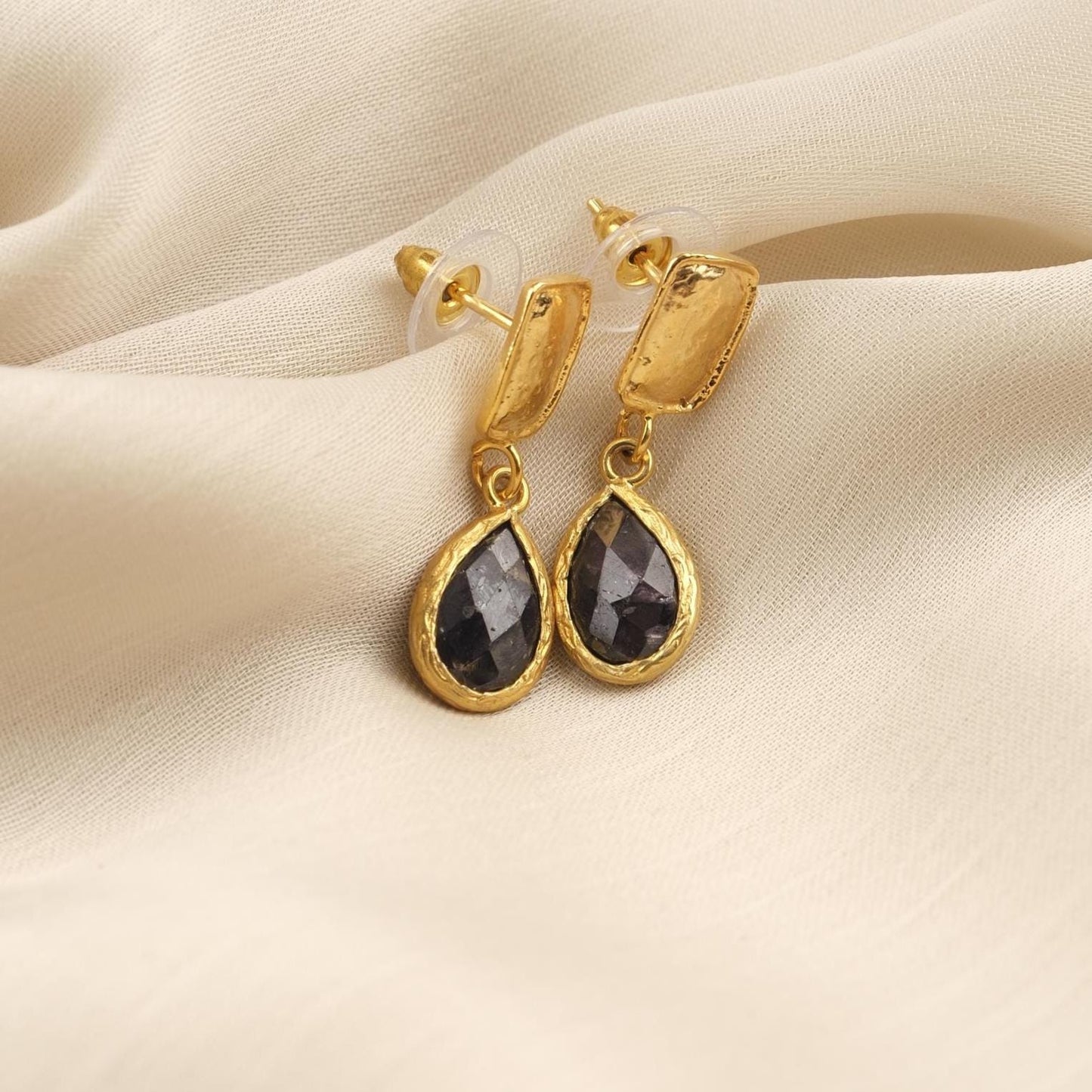 Handmade Garnet Diamond Earrings,Gold Teardrop January Birthstone, Artistic Minimal Jewelry For Women, Elegant Everyday Statement Piece Gift