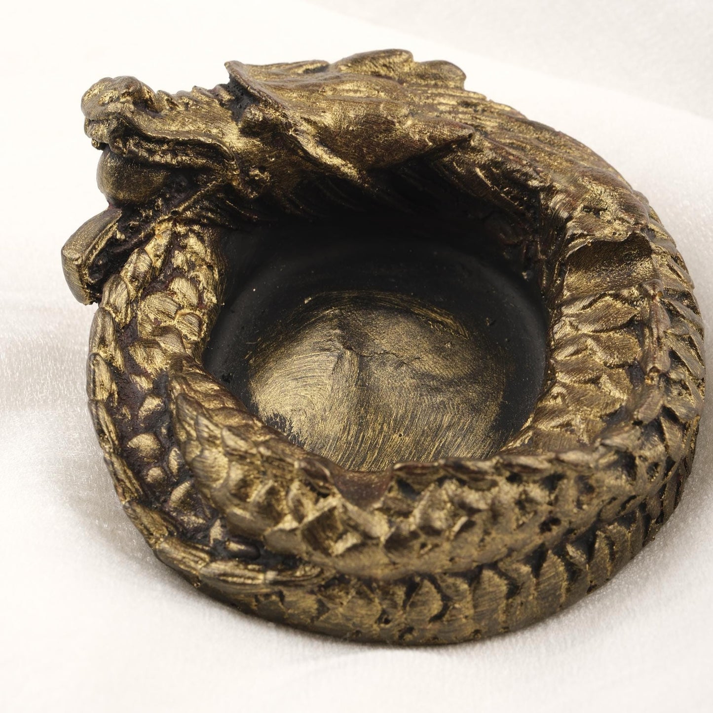 Handmade Black and Gold Dragon Ashtray, Mythic Ancient Vibe Cool Vintage Smoking Accessories Gift Cigarette Accessories and Gift WEIGHS 1LB