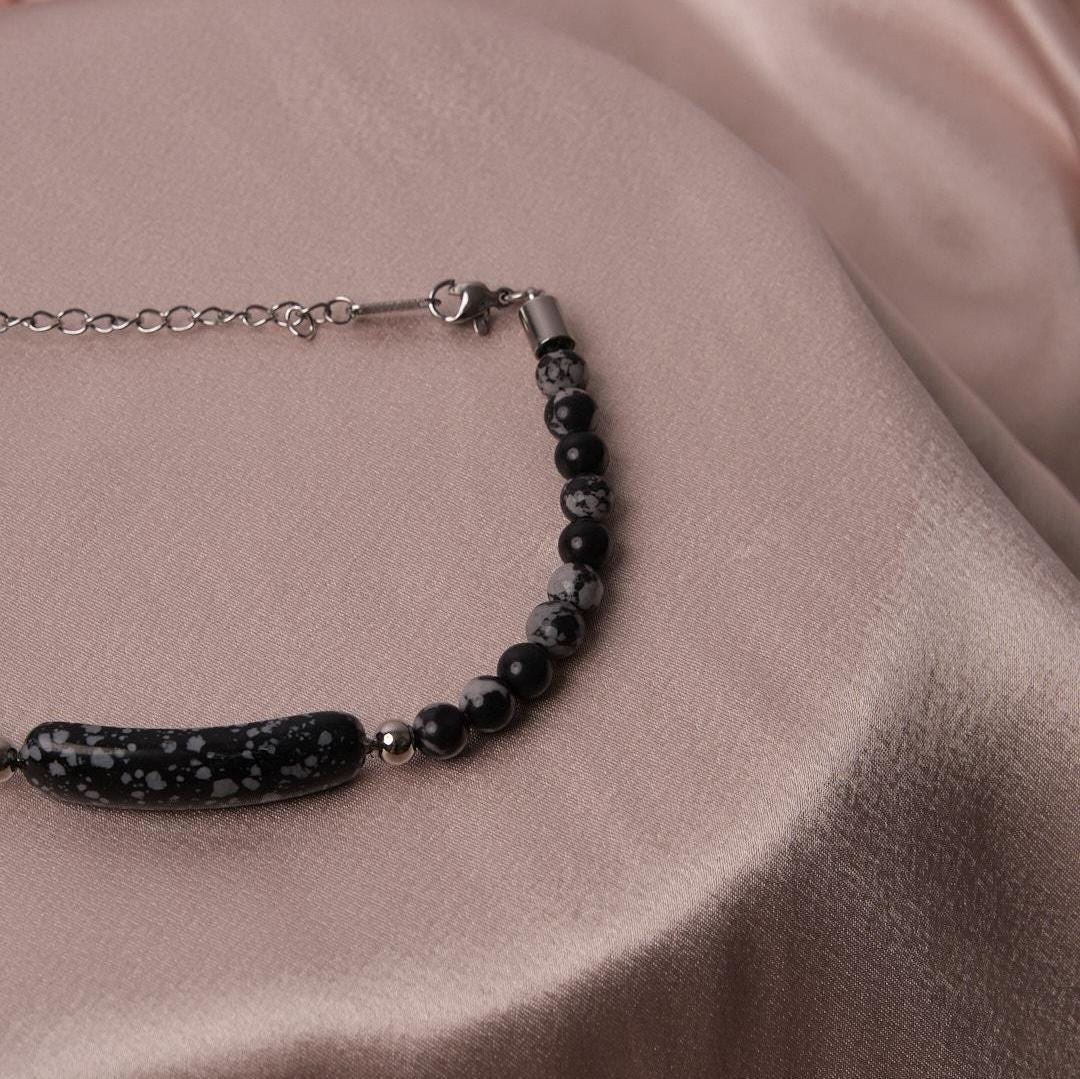 Black and White Gemstone Bracelet – Adjustable 20-26 cm – Strong & Durable, and Stylish | Great Gift for Him | Everyday Modern Jewelry