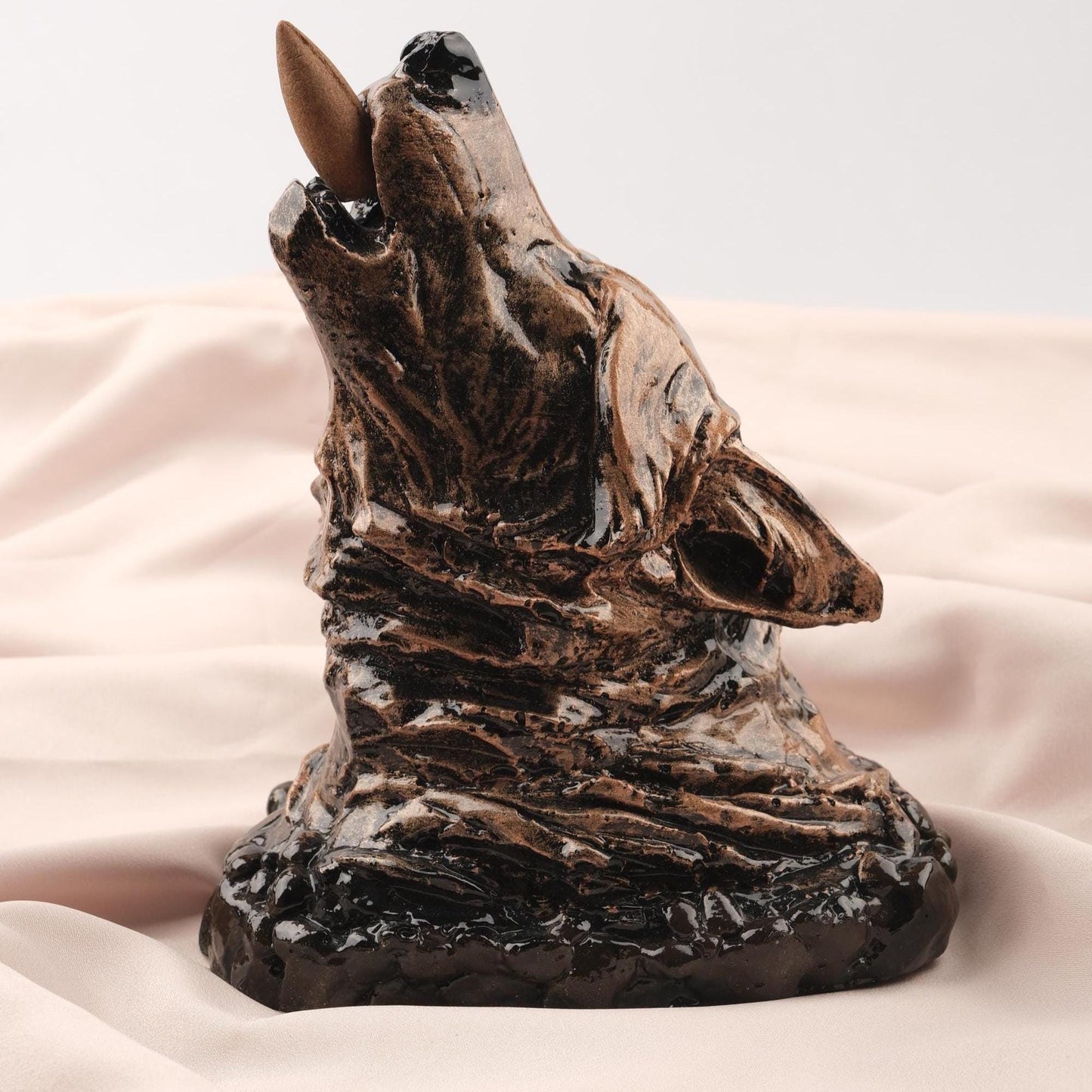 Gold Black Howling Wolf Backflow Incense Holder & Burner in Resin | Unique Ash Catcher for Meditation Lovers, Authentic Yoga Accessories