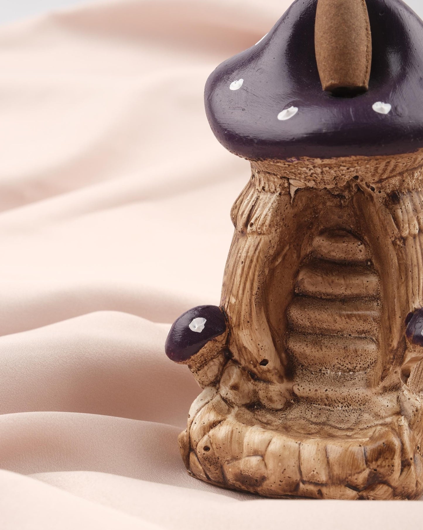 Mushroom Backflow Incense Waterfall in Resin | Backflow Incense Holder with Unique Design, Ashtray for Incense, Ash Lid for Yoga Lovers