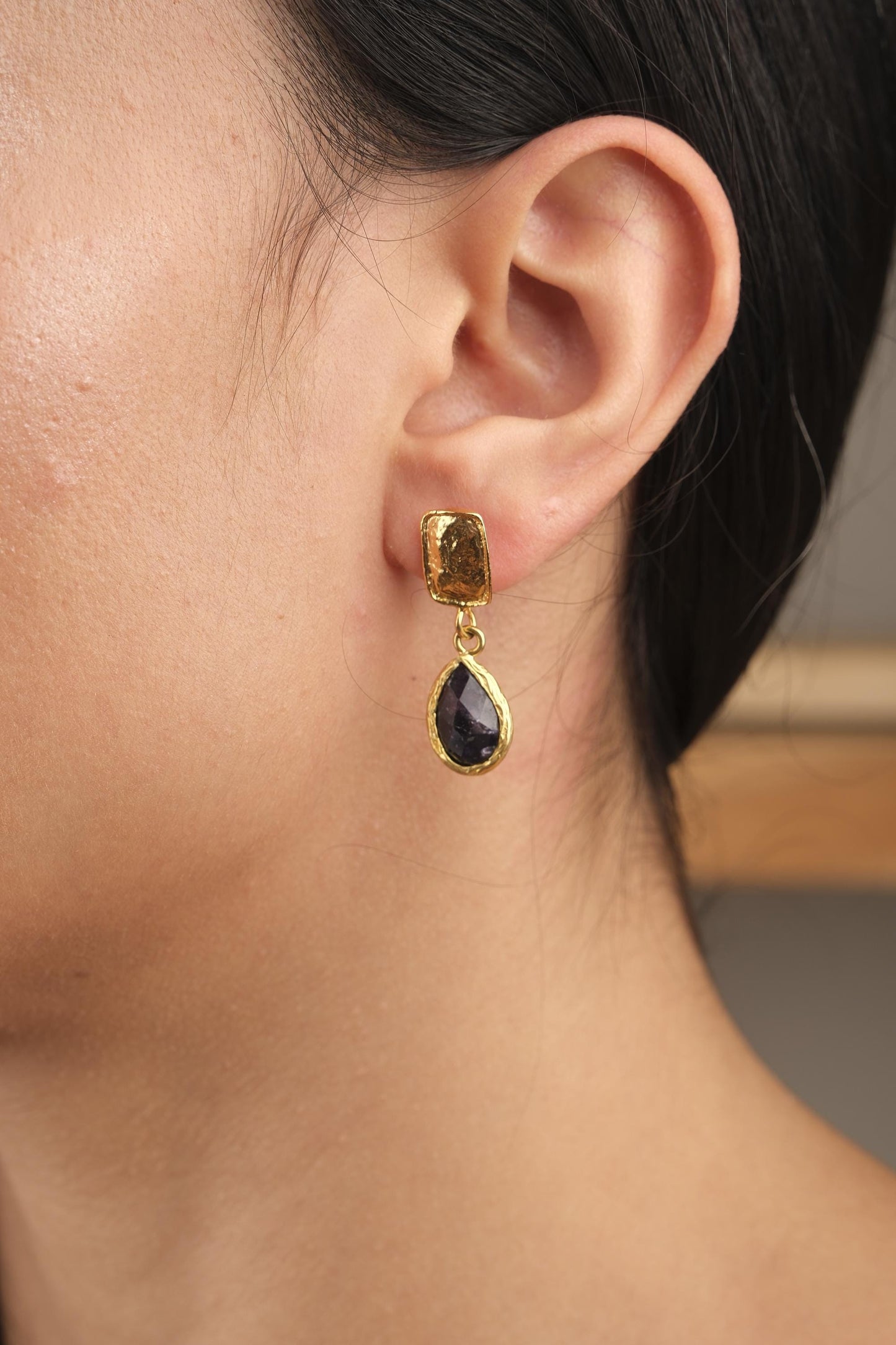 Handmade Garnet Diamond Earrings,Gold Teardrop January Birthstone, Artistic Minimal Jewelry For Women, Elegant Everyday Statement Piece Gift