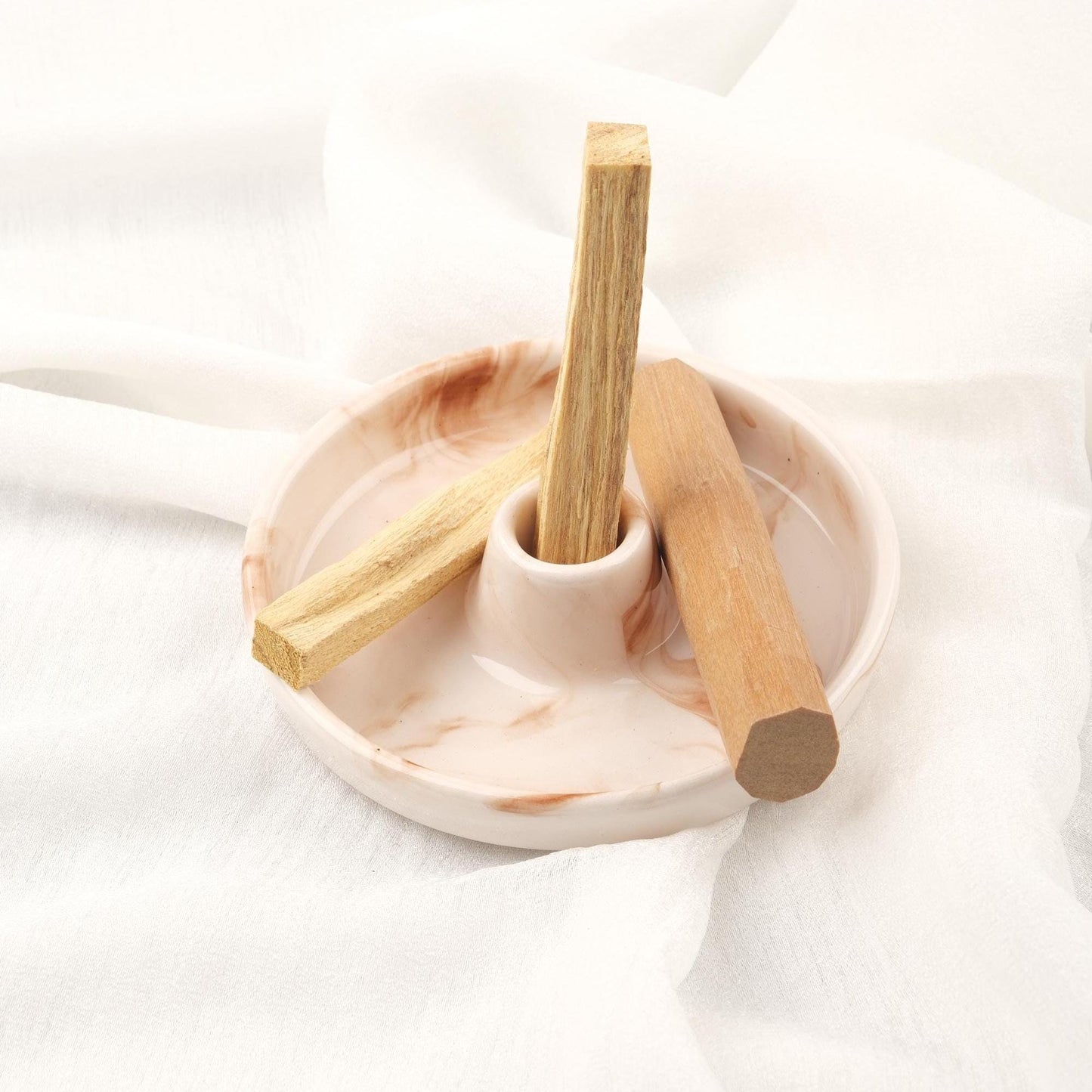 Creme And Coffee White Ceramic Palo Santo Holder with Stick, Energy Cleansing Ash Catcher For Smudge Or Aromatherapy 14x14x2cm Sandal Tray