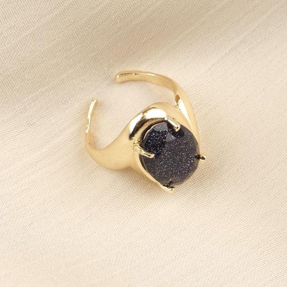 Handmade Shiny Ring , Gemstone Antique Looking And Vintage Style Gold Plated Adjustable , Elegant Oval Cut Statement Design Gift for Her