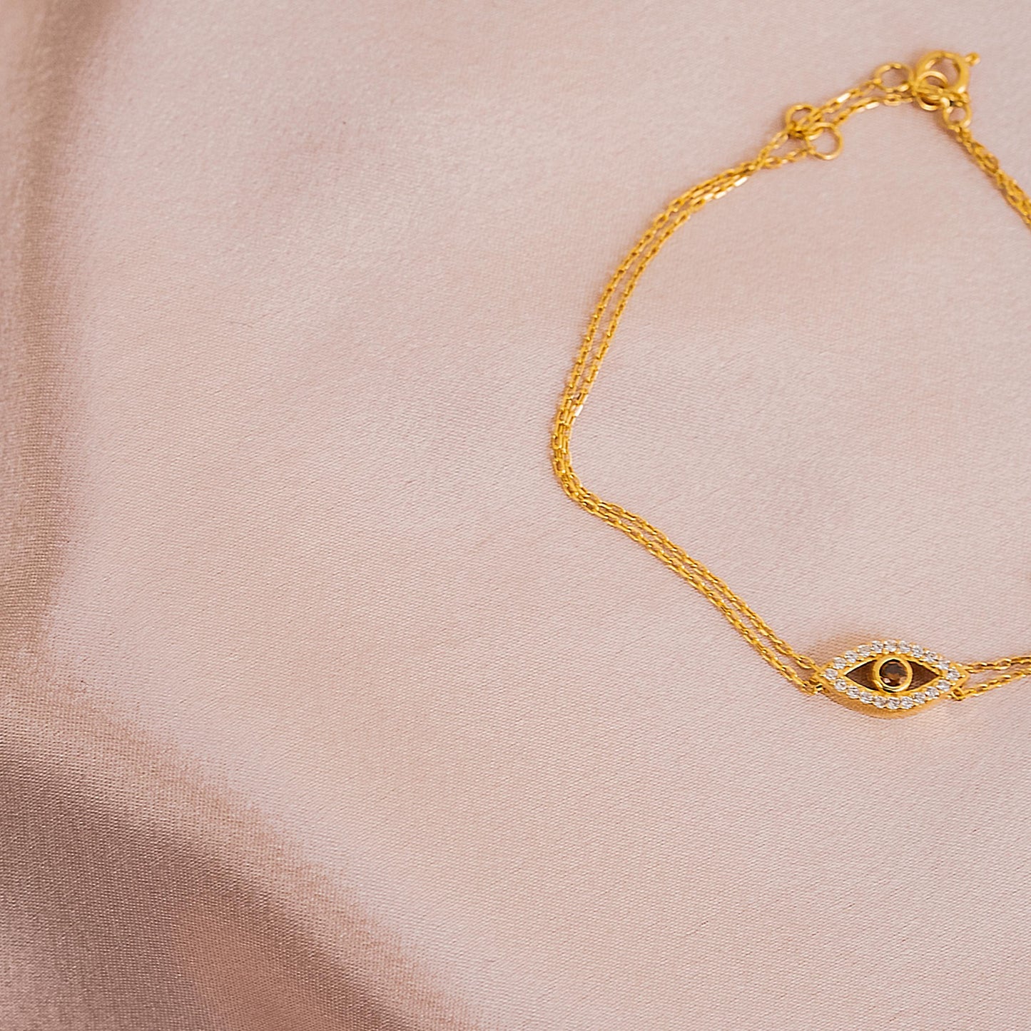 Minimalist Nazar Bracelet for Women, Crafted in 925 Sterling Silver with Gold Plating, Elegant Eye Design for Subtle Charm and Style Gift