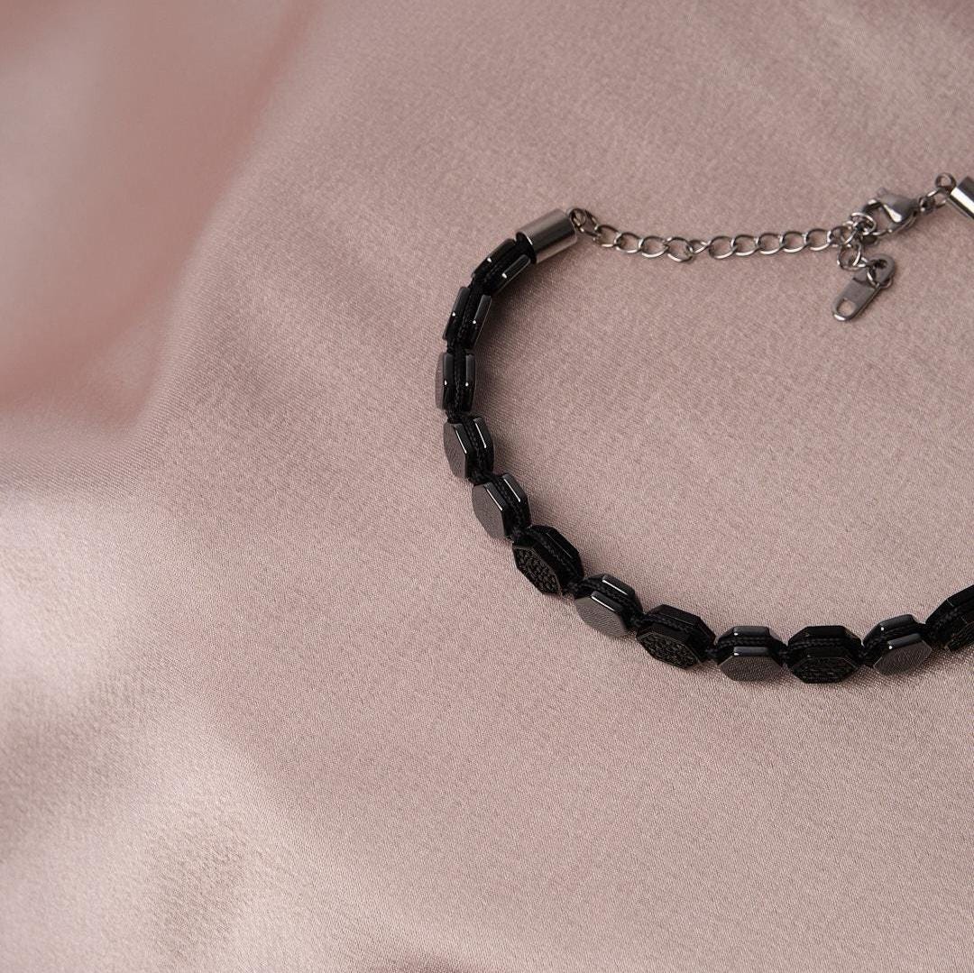 Men's Casual Geometric Design Bracelet – Adjustable Length – 25 cm, Durable Jewelry for Daily Outfits | Masculine Gift for Boyfriend