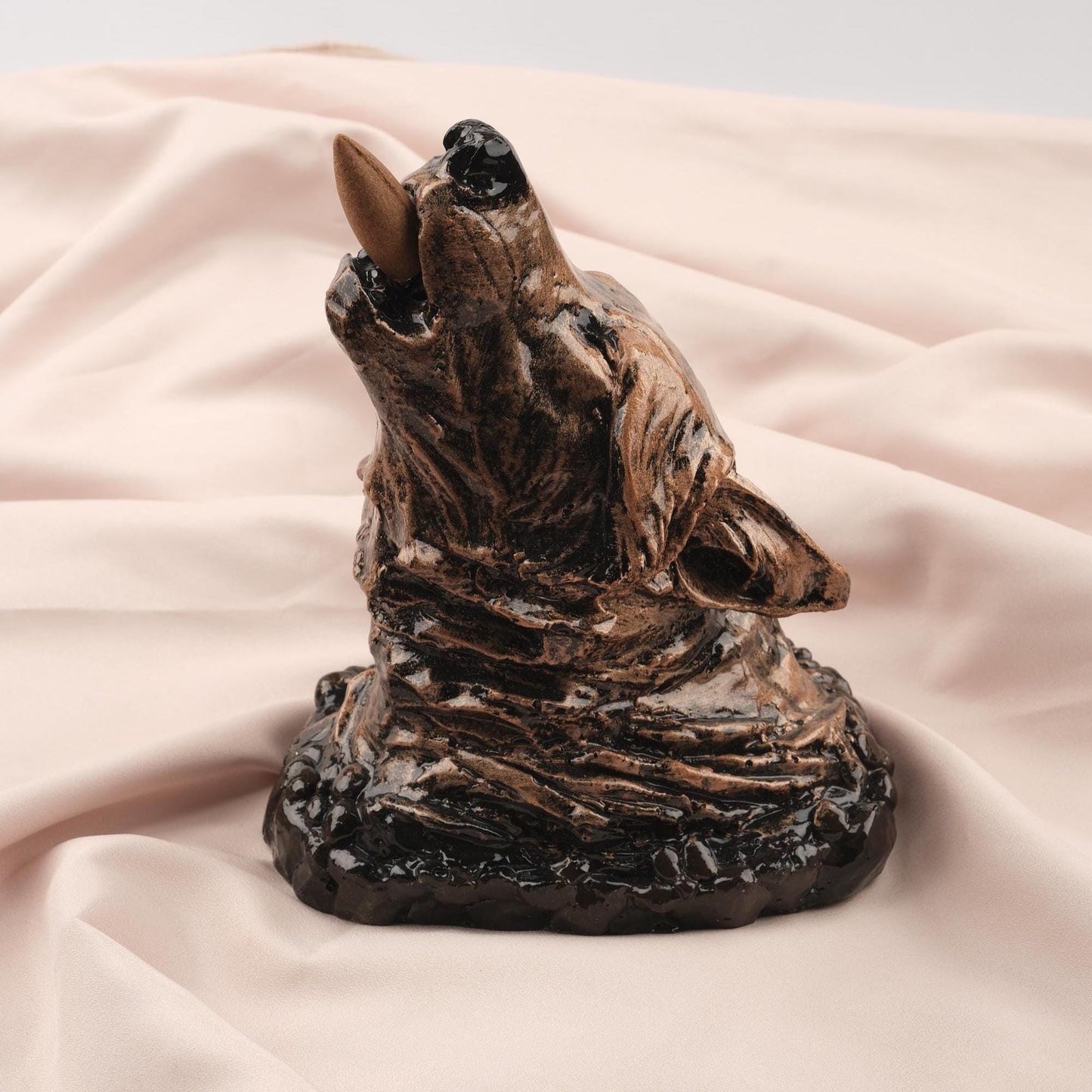 Gold Black Howling Wolf Backflow Incense Holder & Burner in Resin | Unique Ash Catcher for Meditation Lovers, Authentic Yoga Accessories
