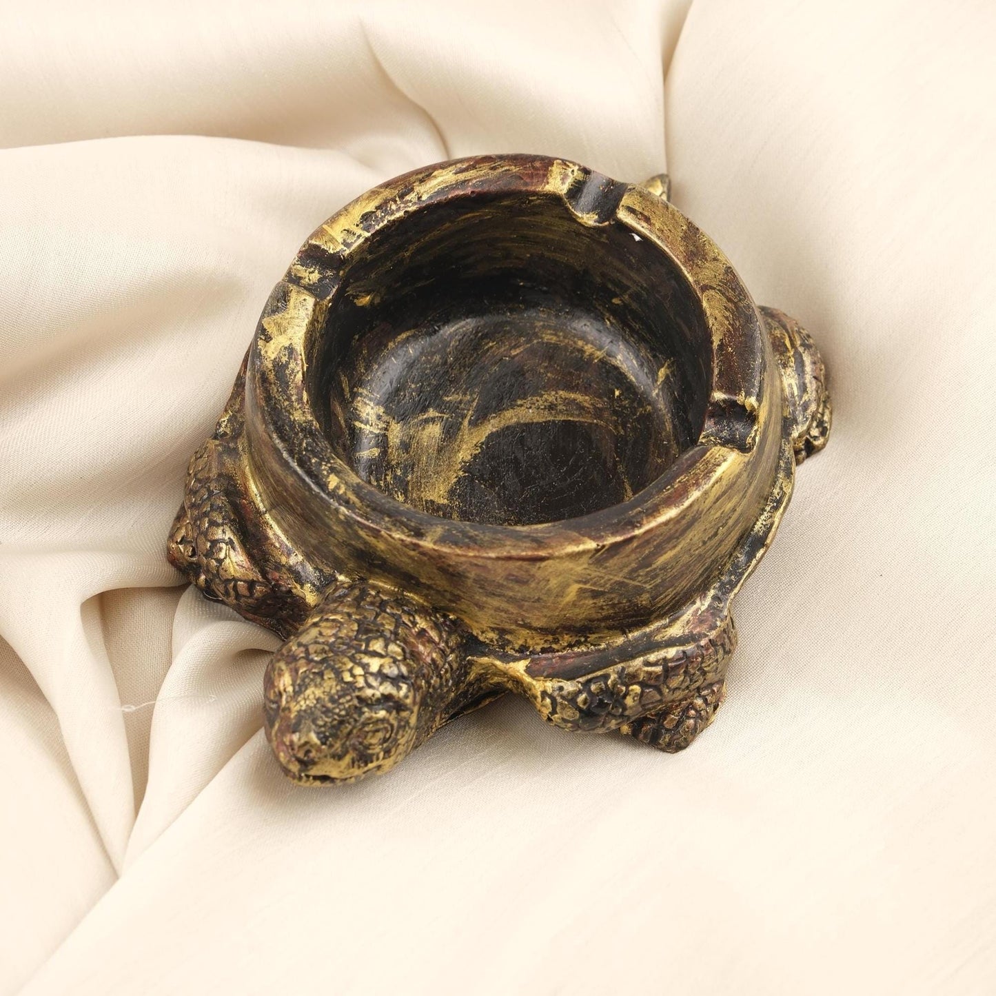 Antique Gold Turtle Ashtray, Unique Reptile-Inspired Smoking Tray, Handmade Zen Decor for Home Exotic Animal Gift Idea, 3.5x13x10cm