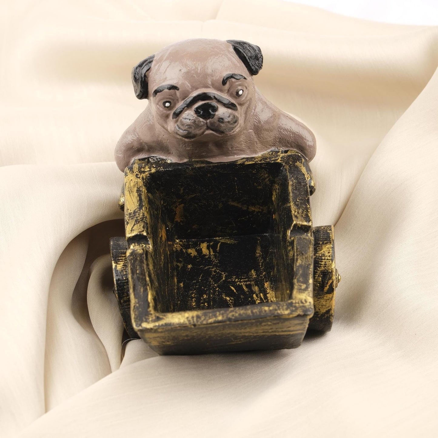 Gray Pug Dog Ashtray in Rustic Cart, Unique Animal Lover Smoking Tray, Handmade Whimsical Gift Decorative Art Piece, 16x9x12cm