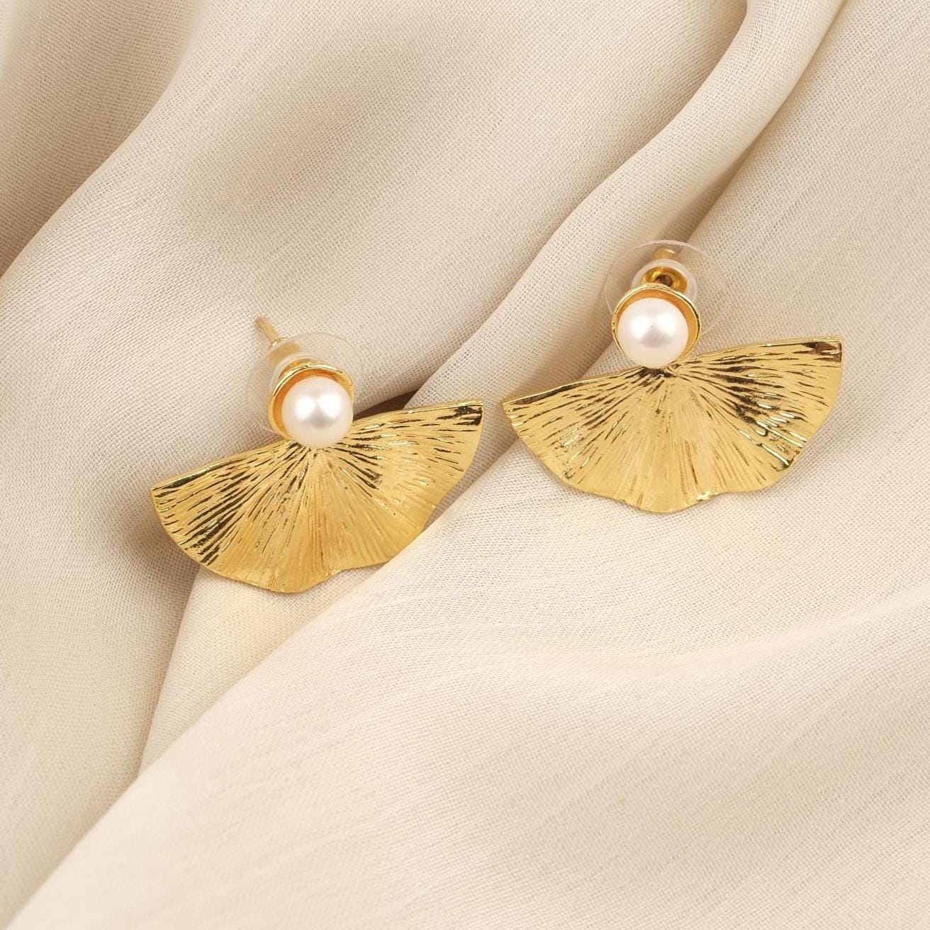 Handmade Shell & Genuine Pearl Stud Earrings, Gold Plated Antique Style Fresh Water Pearls, Shell Design with Faux Pearl, Vintage Inspired