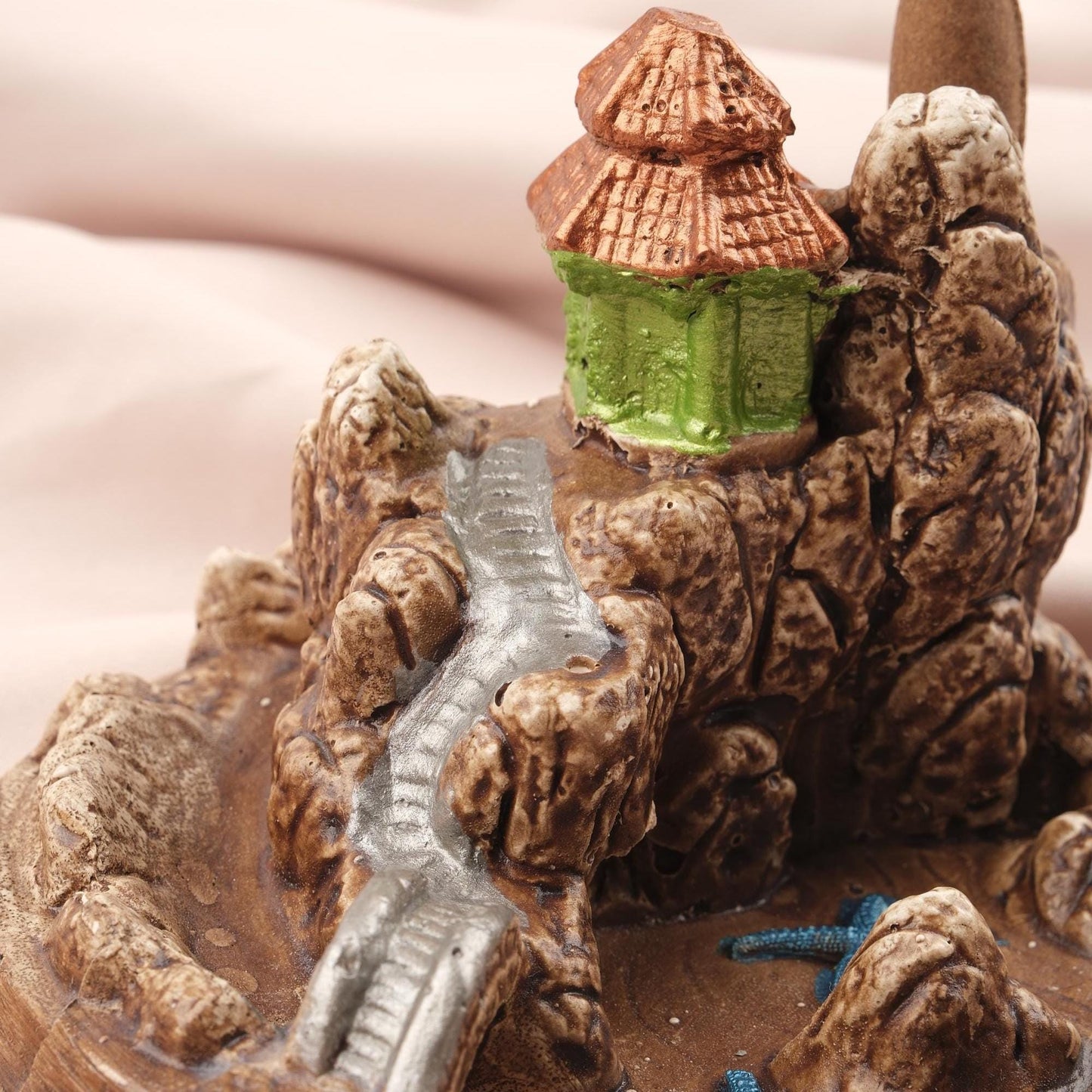 Castle & Beach Backflow Incense Burner in Unique Style , Yoga Lovers' Accessories, Backflow Incense Holder with Starfish and River