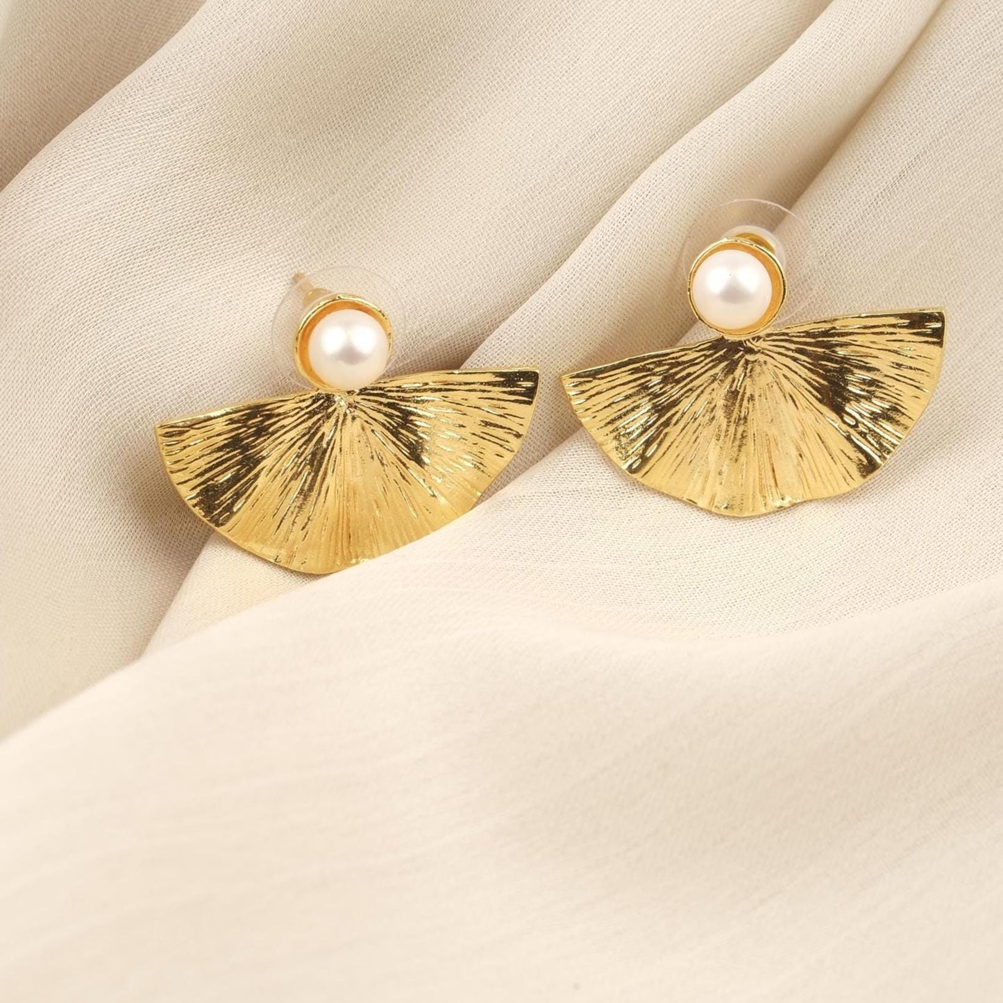 Handmade Shell & Genuine Pearl Stud Earrings, Gold Plated Antique Style Fresh Water Pearls, Shell Design with Faux Pearl, Vintage Inspired