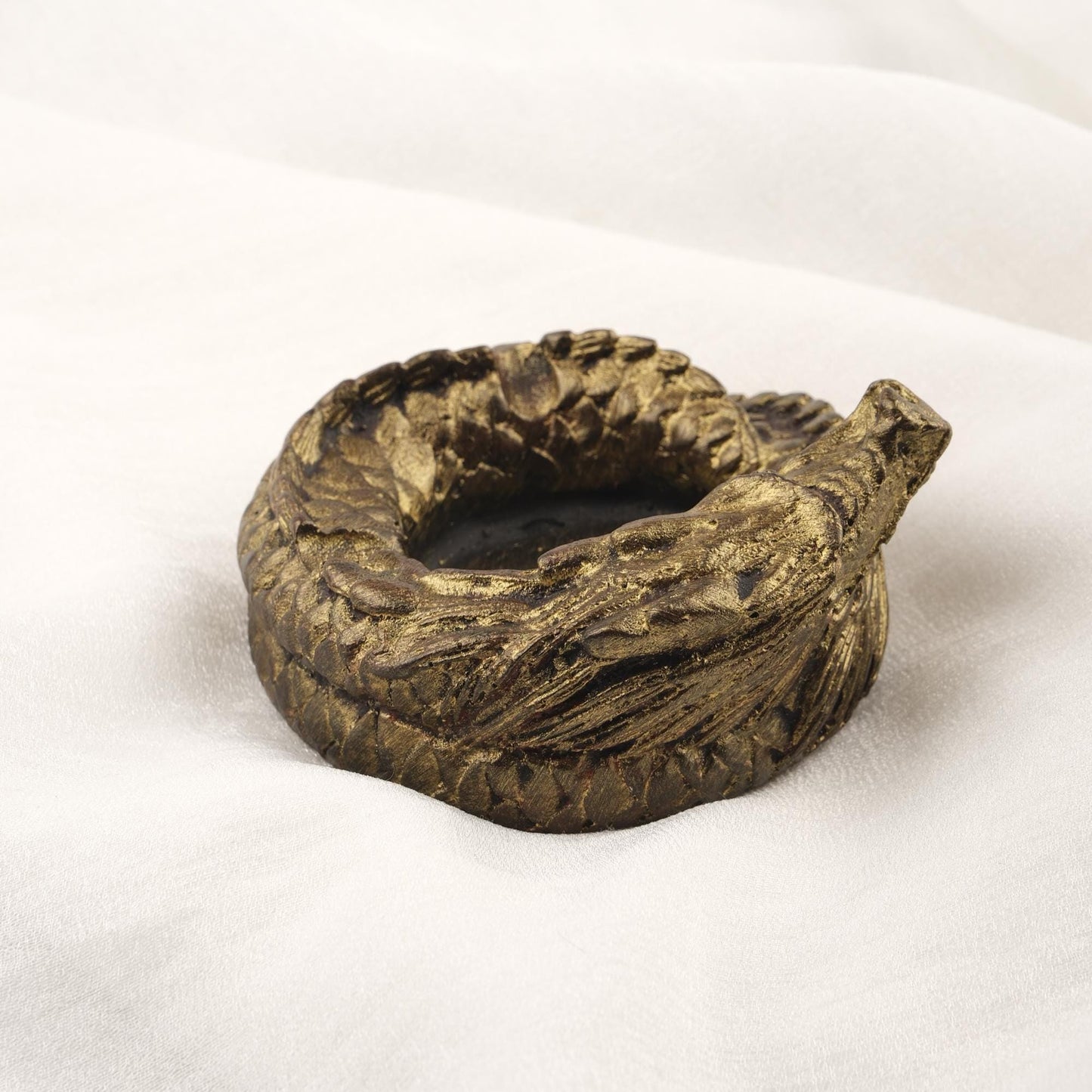 Handmade Black and Gold Dragon Ashtray, Mythic Ancient Vibe Cool Vintage Smoking Accessories Gift Cigarette Accessories and Gift WEIGHS 1LB