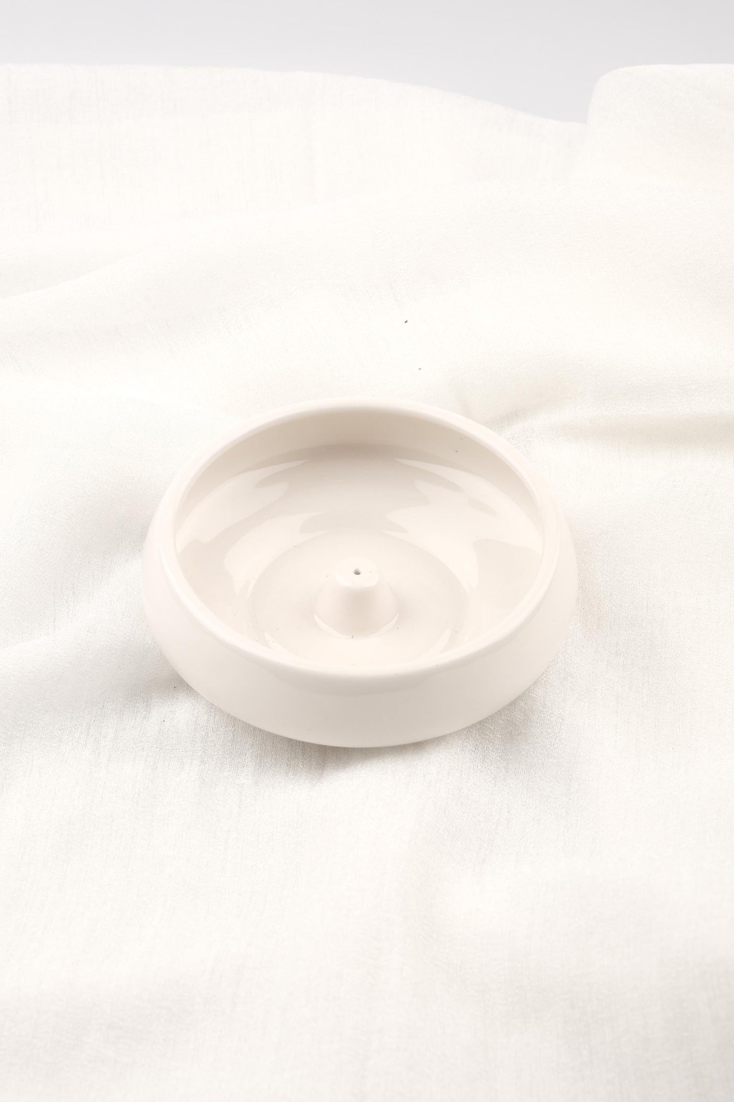 White Classic Ceramic Incense Stick And Palo Santo Holder | Energy Cleansing Tray 12x12x4cm Aromatherapy Ash Catcher, Authentic Smudge Gift