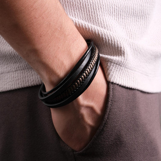 Brown Leather Bracelet for Men, 22cm, Genuine Leather, Classic Shape, Bold Minimalist Style, Durable Gift for Him