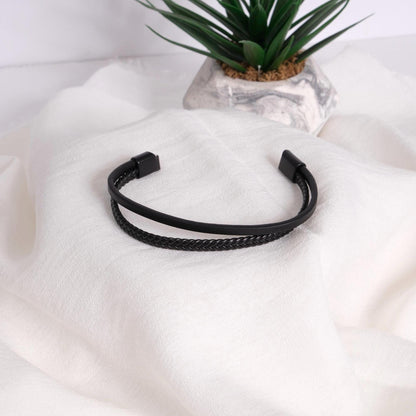 Classic Black Men's Leather Bracelet, Minimalist & Modern Design, Genuine Leather . Elegant Gift for Him