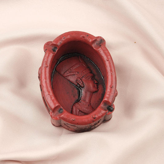 Red Mini Pharaoh Ashtray | 9 cm and 3.5 in, Small Egyptian Style Resin Ashtray, Ancient Pharaoh Decor for Smokers, Unique Cigarette Lid