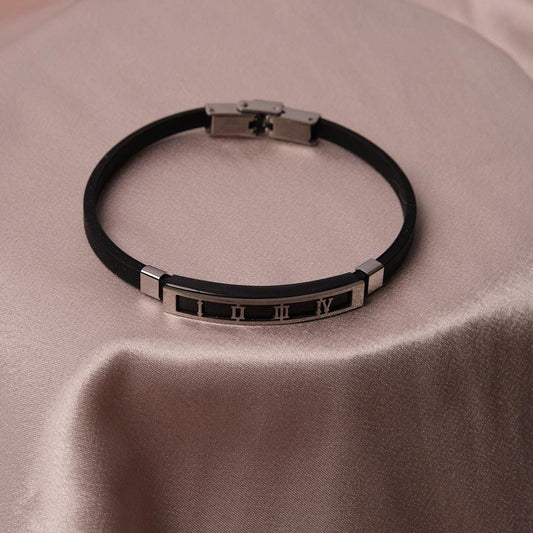 Leather Detailed Silver Roman Numerals Bracelet for Men – 22 cm – Stylish Gift, Rustic & Masculine Accessory | Casual Everyday Jewelry