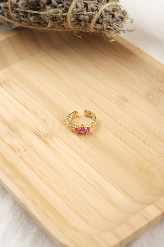 Minimal Emerald Pink Stone Ring For Women, Gold Plated Adjustable Fashion Ring, Dainty Chain-Inspired Elegant Jewelry Gift For Her