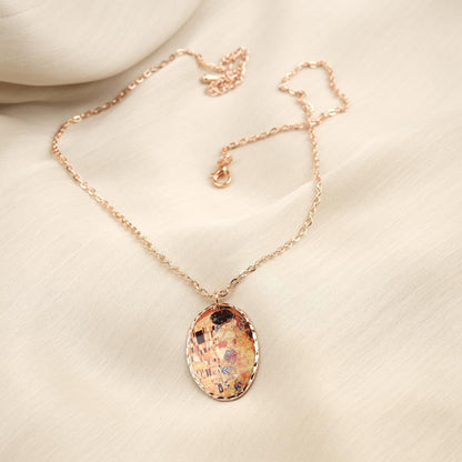 Gustav Klimt "The Kiss" Necklace in Pure Copper, Artistic Pendant & Adjustable Chain | Handmade Antique Looking Vintage Style Gift