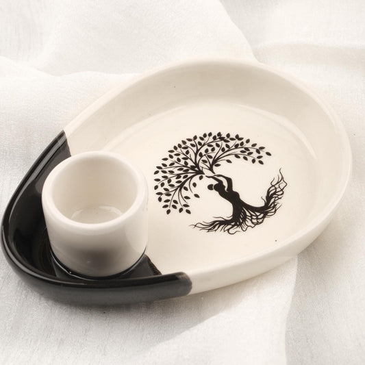 Black And White Ceramic Palo Santo Holder With Roots & Praying Woman Figure | Smudge Tray For Cleansing Rituals | 14x10x4cm Sandal Tray