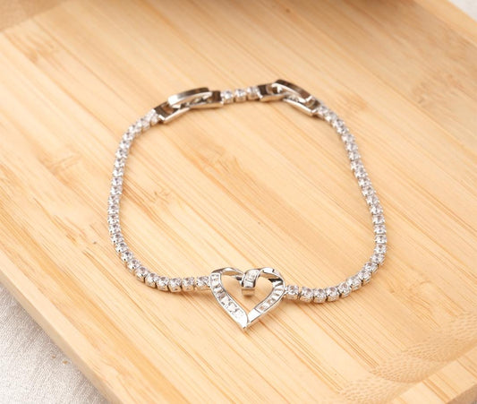 Silver Tennis Bracelet With Heart Charm Elegant Romantic Crystal Tennis Bracelet Hypoallergenic Dainty Adjustable Jewelry Gift For Her