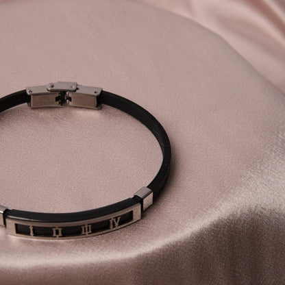 Leather Detailed Silver Roman Numerals Bracelet for Men – 22 cm – Stylish Gift, Rustic & Masculine Accessory | Casual Everyday Jewelry