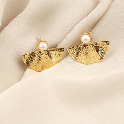 Handmade Shell & Genuine Pearl Stud Earrings, Gold Plated Antique Style Fresh Water Pearls, Shell Design with Faux Pearl, Vintage Inspired