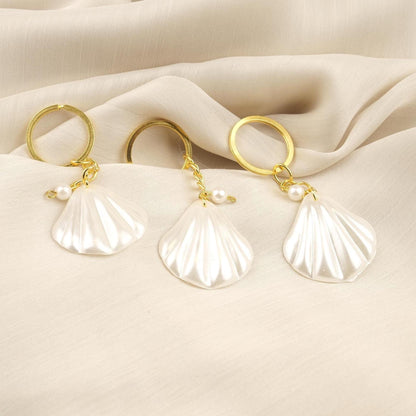 Handmade Shell & Pearl Gold Keychain and Bag Charm, Faux Pearl Beach Vibes Minimalist Decor for Summer Lovers