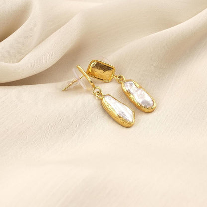 Handmade Genuine Pearl Stud Earrings with Artistic and Textured Design, Vintage Style, Antique Looking Gift, Elegant Minimalist Jewelry