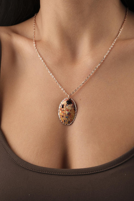 Gustav Klimt "The Kiss" Necklace in Pure Copper, Artistic Pendant & Adjustable Chain | Handmade Antique Looking Vintage Style Gift