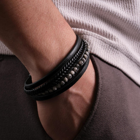 Moonstone & Silver Detailed Men’s Bracelet | 22cm | Genuine Turkish Leather, Stainless Steel, Minimalist Black Design